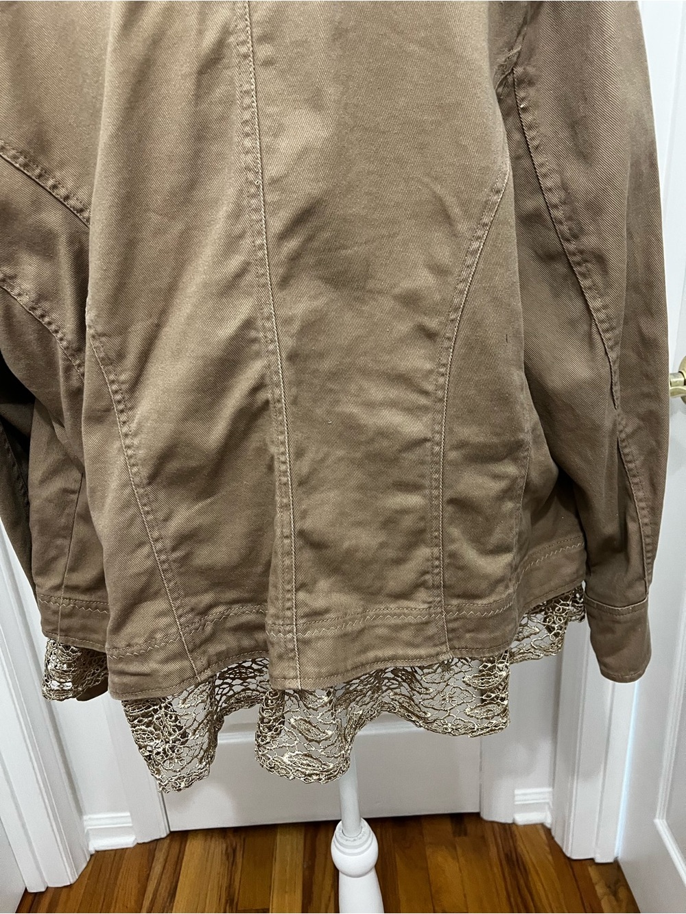 Baccini Upcycled dark tannish brown Jacket with Lace Appliqué and trim. - Picture 5 of 5